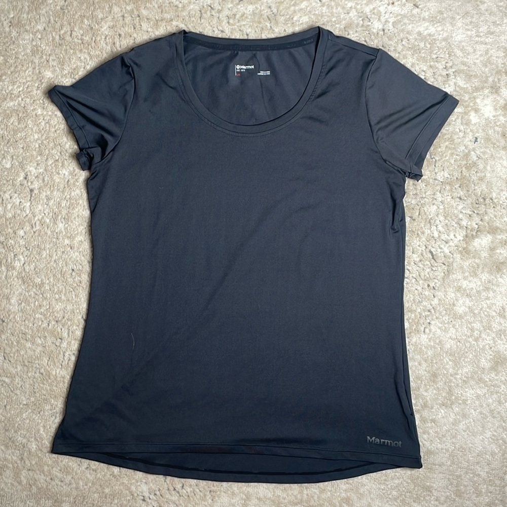Marmot Women’s Short Sleeve Black Scoop Neck Tee